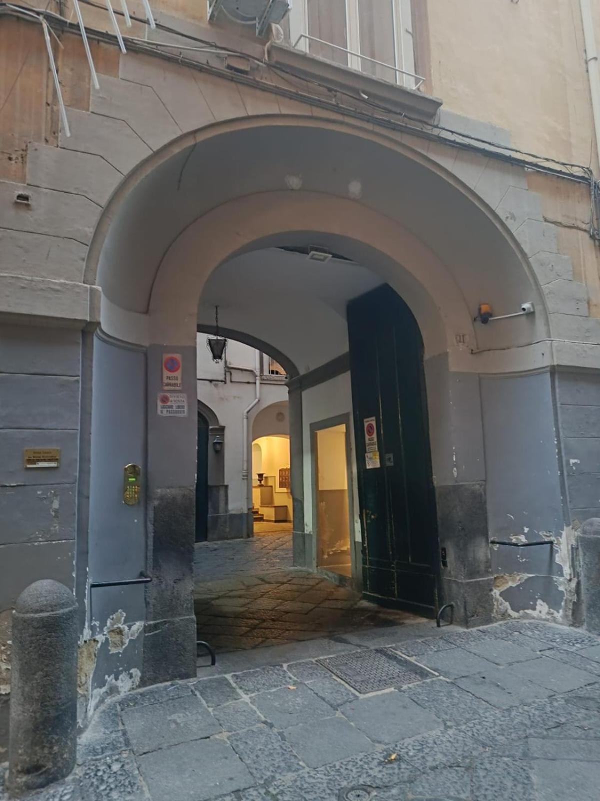 Residence E Appartamenti Bausan Nápoly Kültér fotó